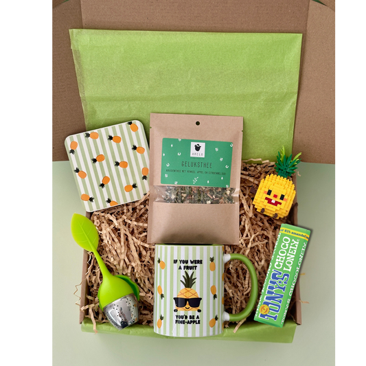 Fine-apple Box
